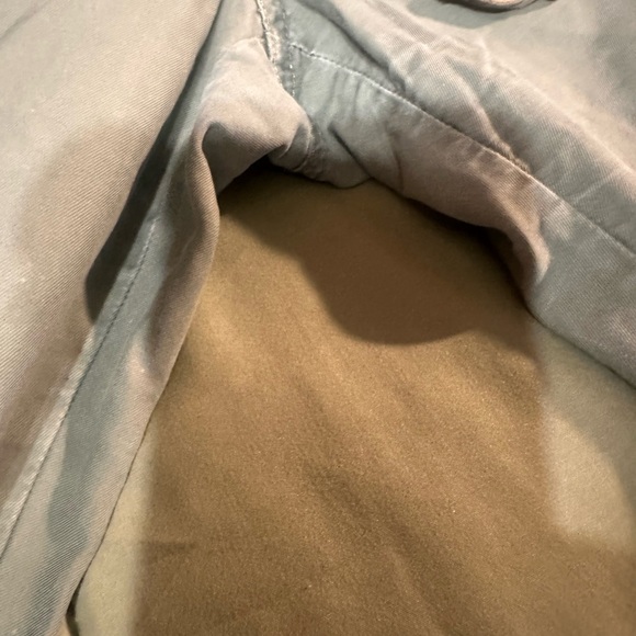 Old Navy khaki low waist capri pants - Picture 2 of 12